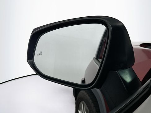 Used 2019 Toyota RAV4 Limited FWD image 16