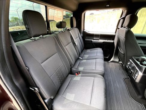 Used 2019 Ford F150 XLT w/ Equipment Group 302A Luxury image 22