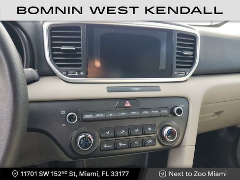 Used 2021 Kia Sportage LX image 16
