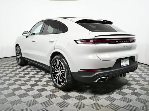 New 2026 Porsche Cayenne Coupe AWD/4WD image 3
