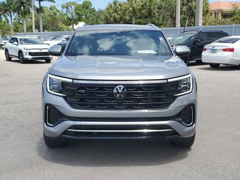 Certified 2024 Volkswagen Atlas Cross Sport SEL Premium R-Line AWD/4WD image 10