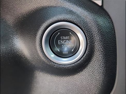 Used 2024 GMC Sierra 3500 Pro image 17