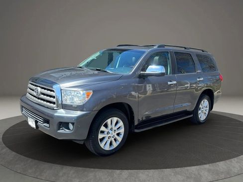 Used 2014 Toyota Sequoia Platinum AWD/4WD image 9