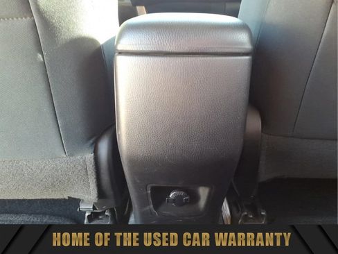 Used 2016 Toyota RAV4 LE AWD/4WD image 30