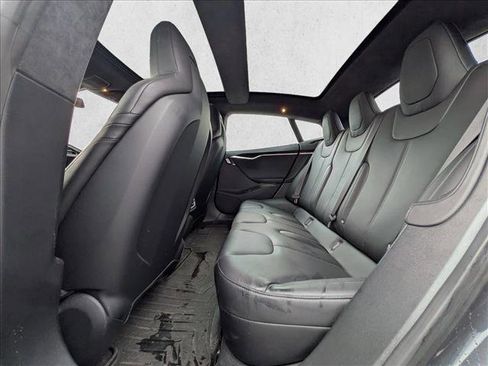 Used 2015 Tesla Model S 70D image 15