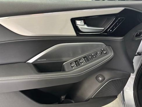 Certified 2026 Acura MDX FWD w/ Technology Package image 12