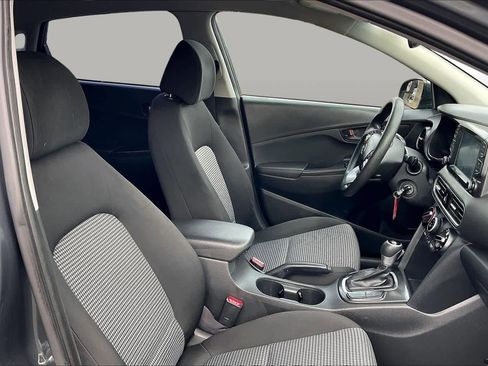 Used 2019 Hyundai Kona SE image 8