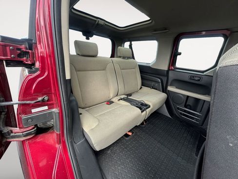 Used 2008 Honda Element EX image 11