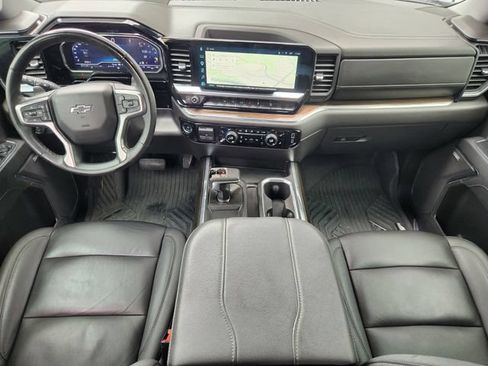 Used 2024 Chevrolet Silverado 1500 LT Trail Boss w/ Convenience Package II AWD/4WD image 23