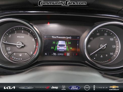 Used 2023 Buick Encore GX Preferred w/ Cold Weather Comfort Package image 14