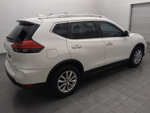 Used 2017 Nissan Rogue SV w/ SV Premium Package FWD image 10