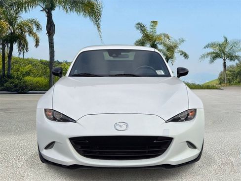 Used 2020 MAZDA MX-5 Miata RF Club RWD image 3