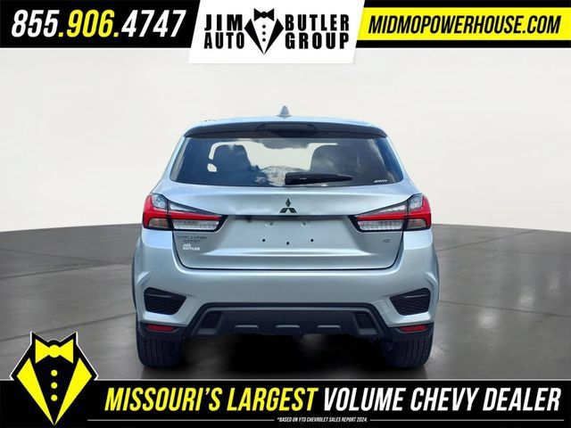 Used 2025 Mitsubishi Outlander Sport SE AWD/4WD image 6
