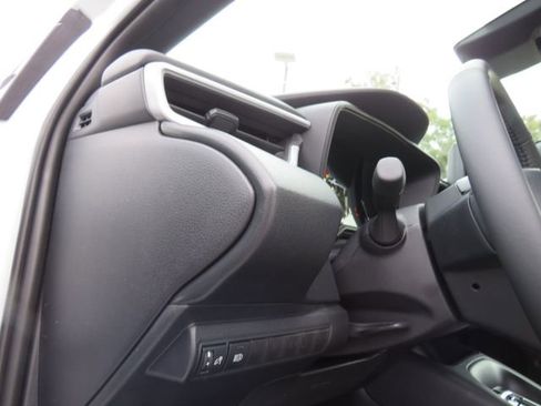 Certified 2026 Toyota Corolla SE image 33