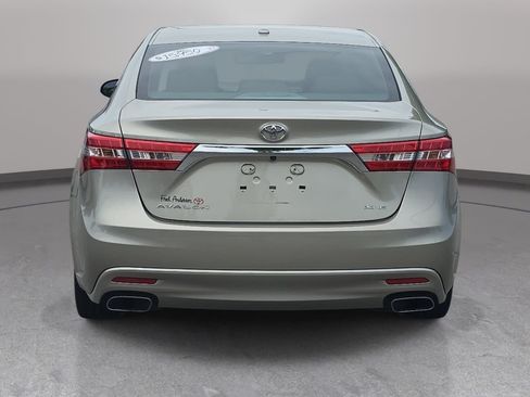 Used 2014 Toyota Avalon XLE Touring FWD image 6