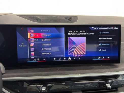 Used 2025 BMW X5 xDrive40i w/ Executive Package image 24