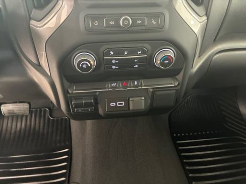 Certified 2022 Chevrolet Silverado 2500 Custom w/ Custom Convenience Package AWD/4WD image 21