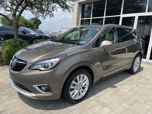 Used 2019 Buick Envision Premium w/ Driver Confidence Package AWD/4WD image 3