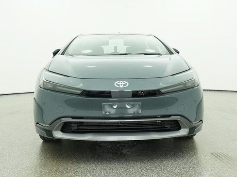 New 2026 Toyota Prius XLE FWD image 31