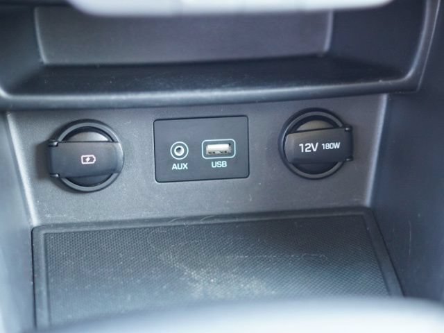 Used 2019 Hyundai Kona SEL FWD image 25