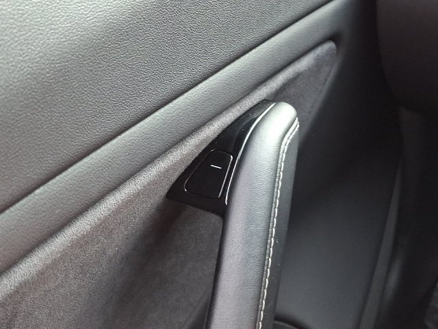Used 2018 Tesla Model 3 Long Range RWD image 26