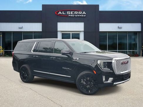 Used 2021 GMC Yukon XL Denali w/ Denali Premium Package AWD/4WD image 1
