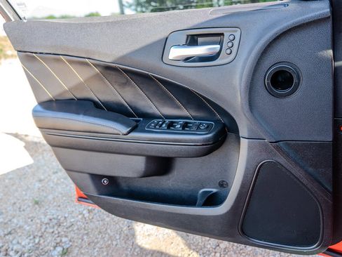 Used 2017 Dodge Charger R/T RWD image 26