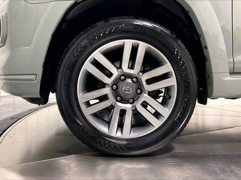 Used 2022 Toyota 4Runner TRD Sport image 9