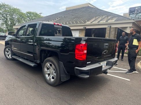 Used 2015 Chevrolet Silverado 1500 LTZ Z71 AWD/4WD image 5