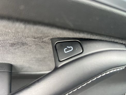 Used 2022 Tesla Model 3 Long Range image 21