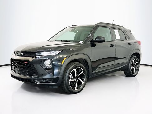 Used 2023 Chevrolet TrailBlazer RS w/ Convenience Package image 3
