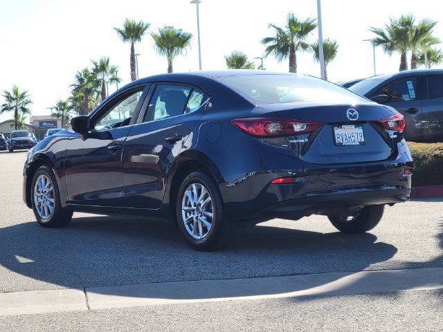 Used 2018 MAZDA MAZDA3 Sport w/ Preferred Equipment Package FWD image 3