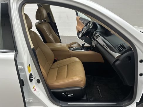 Used 2014 Lexus LS 460 AWD w/ Comfort Package image 25