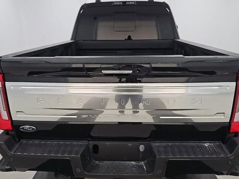 Used 2024 Ford F250 Platinum AWD/4WD image 4