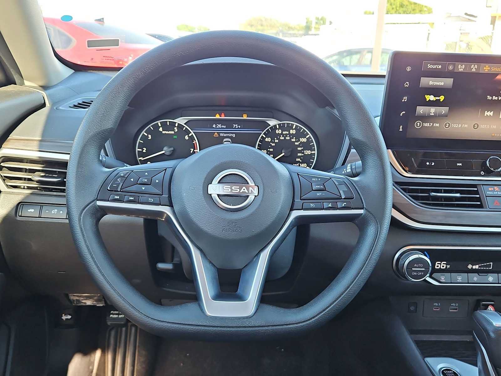 Used 2025 Nissan Altima 2.5 SV w/ SV Special Edition Package FWD image 18