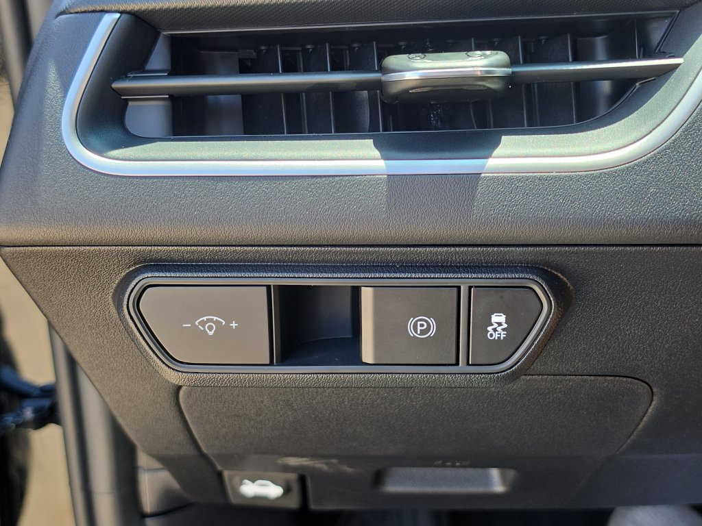 New 2026 Kia K4 FWD image 27