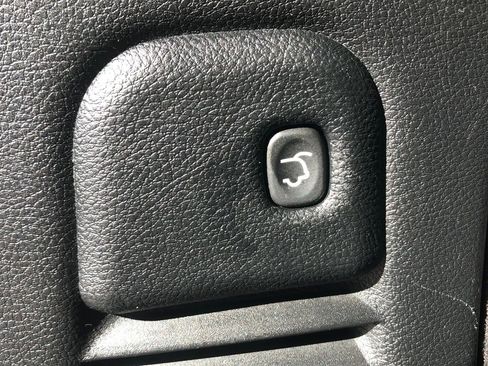 Used 2019 Dodge Durango R/T w/ Trailer Tow Group IV RWD image 17