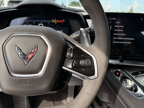 Used 2024 Chevrolet Corvette Z06 RWD image 28
