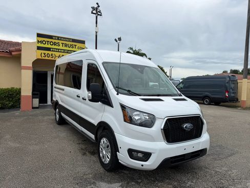 Used 2024 Ford Transit 350 XLT RWD image 7