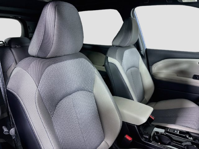 New 2026 Subaru Forester Touring AWD/4WD image 28