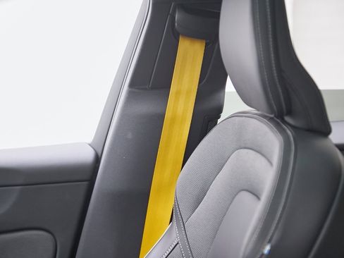 Certified 2023 Volvo XC60 T8 Polestar image 22