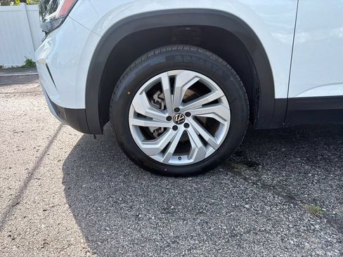 Used 2023 Volkswagen Atlas SE w/ Panoramic Sunroof Package FWD image 29