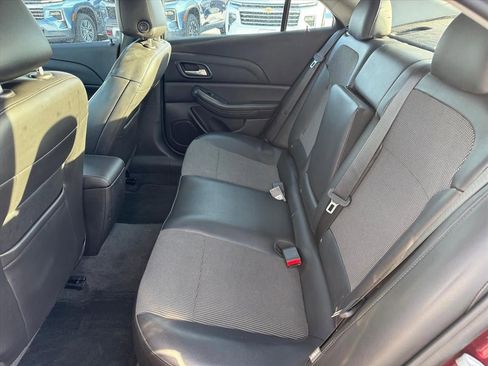 Used 2016 Chevrolet Malibu LT w/ Power Convenience Package image 5