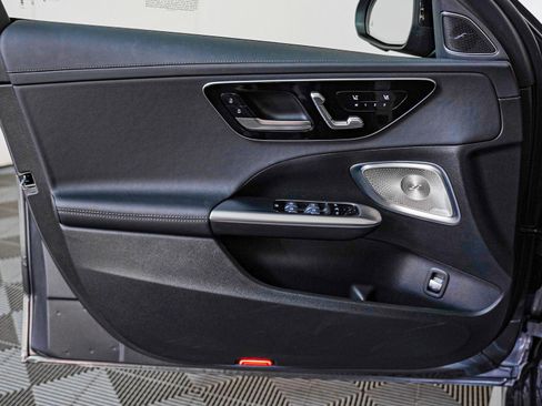 Certified 2025 Mercedes-Benz C 300 4MATIC Sedan image 19