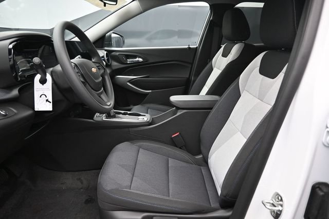 New 2026 Chevrolet Trax LS FWD image 15