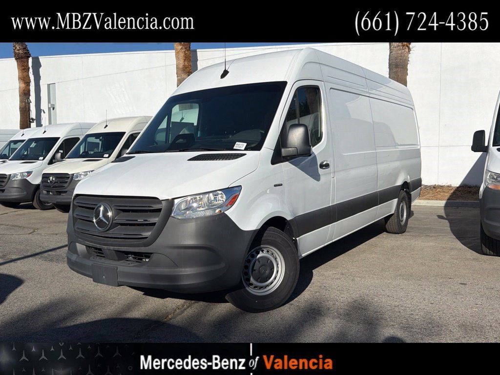 New 2025 Mercedes-Benz eSprinter 170 Cargo image 1