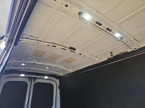 New 2026 Ford Transit 250 148 Medium Roof w/ Load Area Protection Package image 19