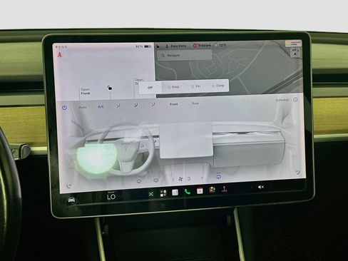 Used 2018 Tesla Model 3 Long Range RWD image 23