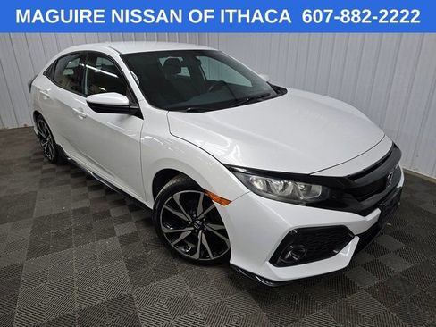Used 2017 Honda Civic Sport image 7