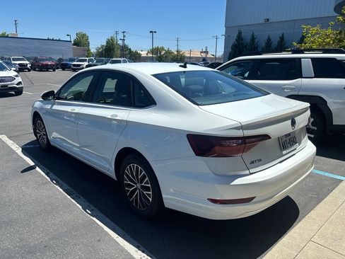 Used 2021 Volkswagen Jetta S w/ Driver Assistance Package FWD image 3